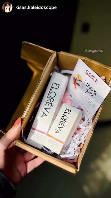 Kisa unboxes her Floreva package.